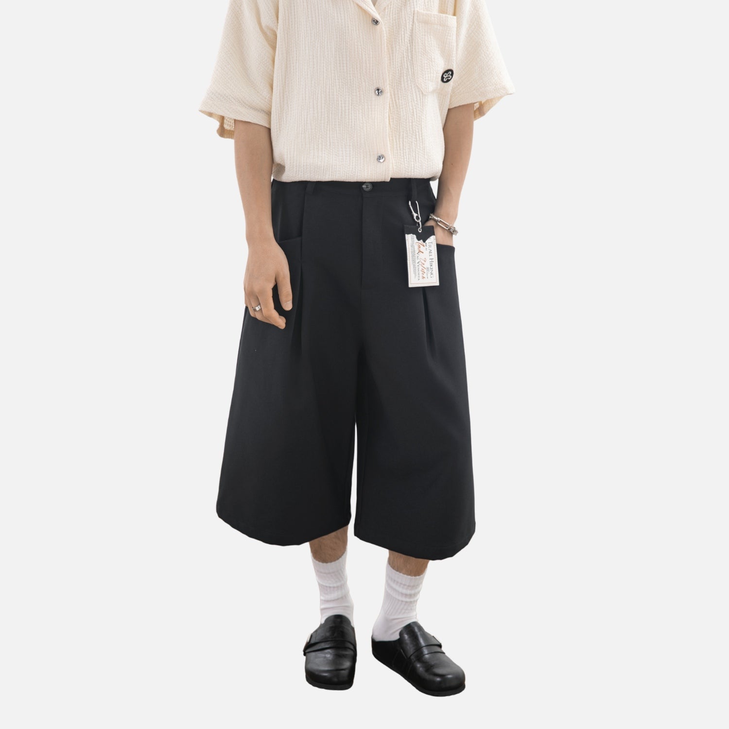Linen-Texture Bermuda Shorts