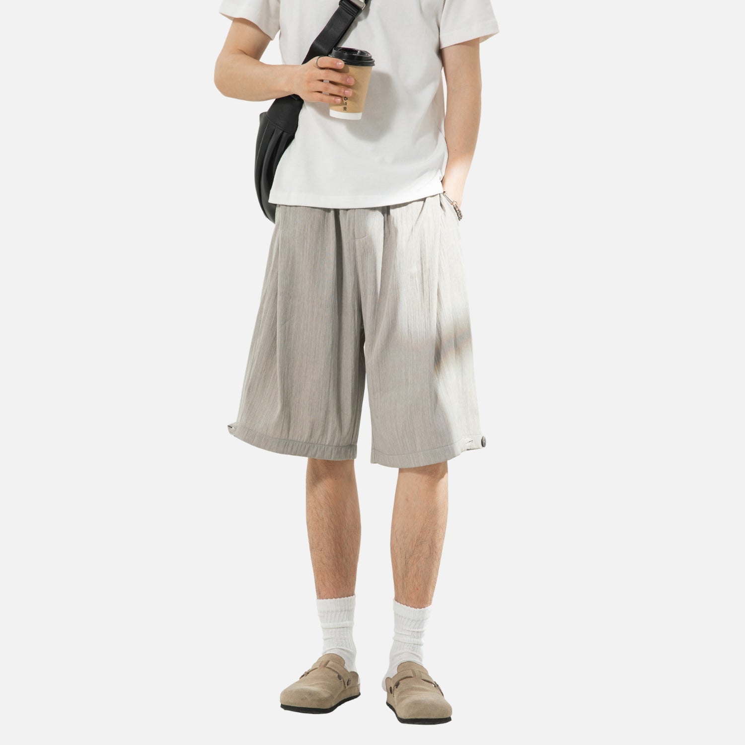 Clean-Fit Pleated Tailored Shorts