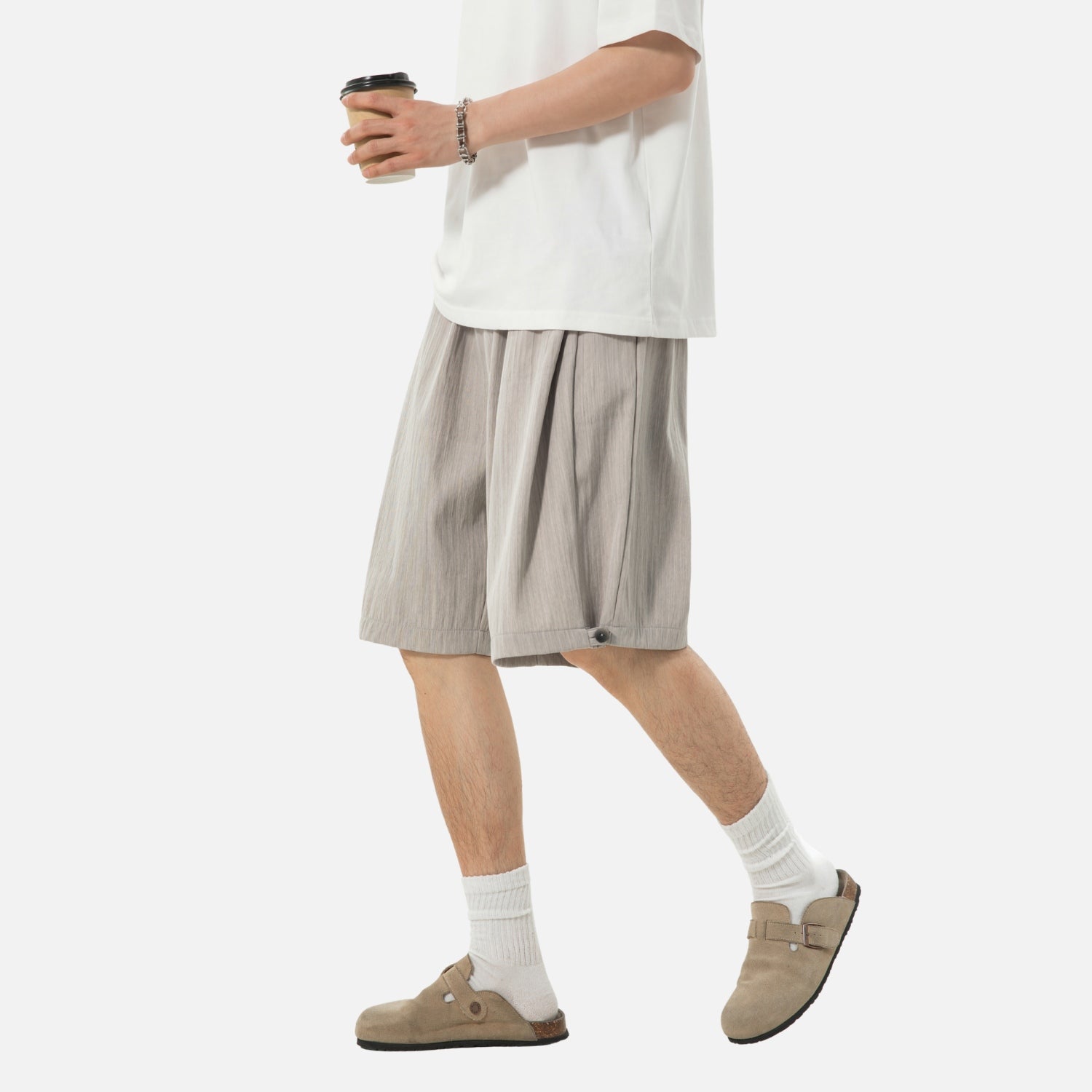 Clean-Fit Pleated Tailored Shorts